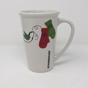 2011 Starbucks Christmas mug 21oz bird and mittens